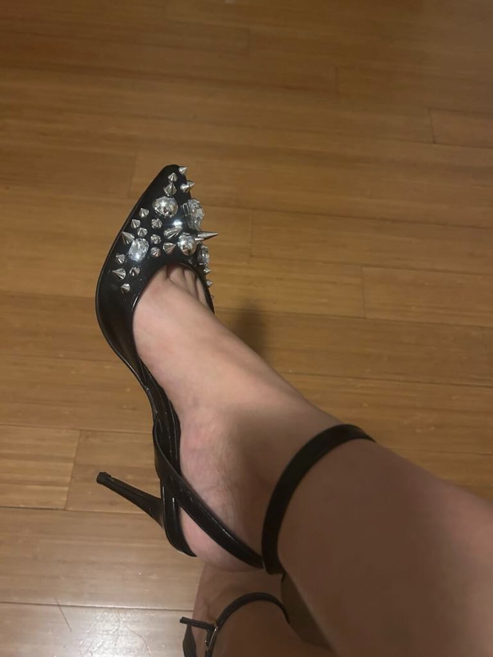 Steve Madden Ankle strap Studds Heel sandals 6.5